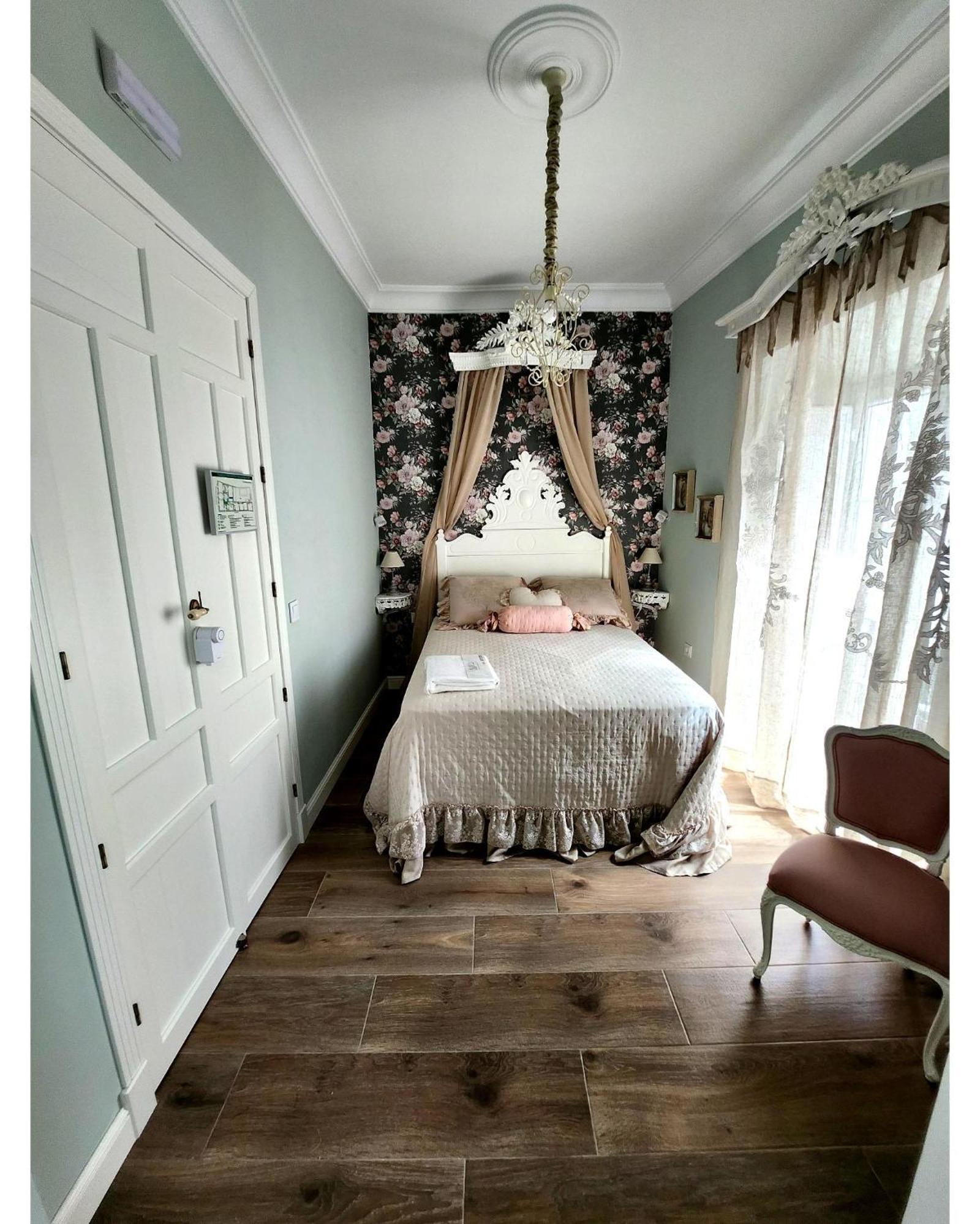 Boutique Iulia 5 Estrellas